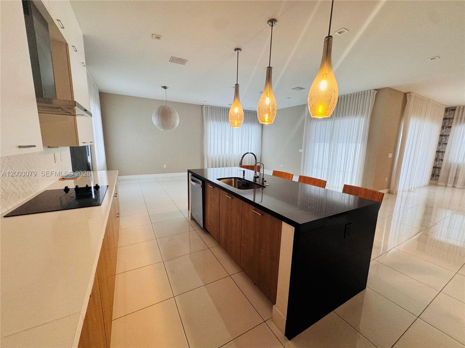 8108 NW 48th Ter # 8108, Doral FL 33166 — 17