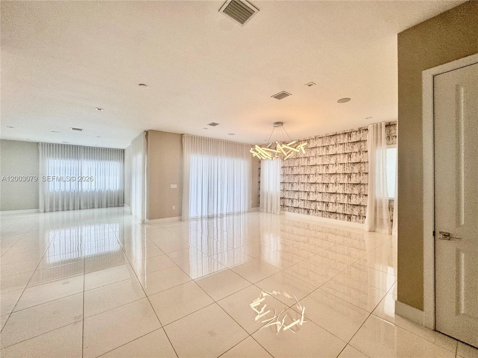 8108 NW 48th Ter # 8108, Doral FL 33166 — 11