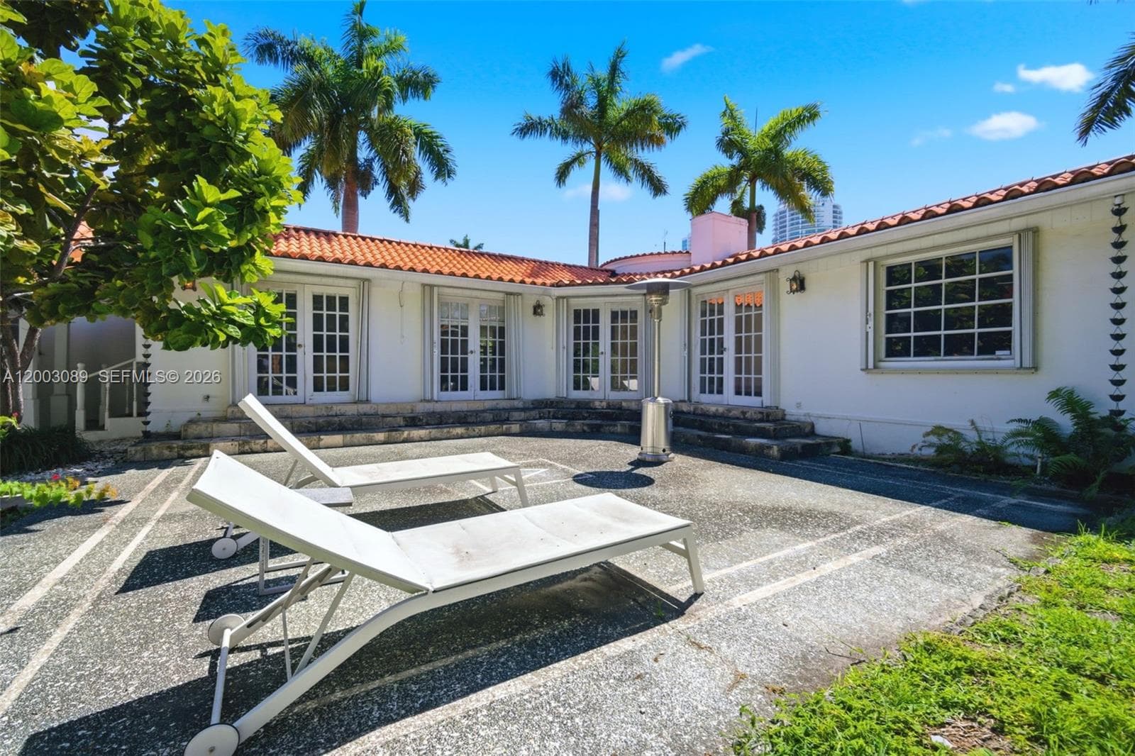 2300 S Miami Ave, Miami FL 33129 — 47