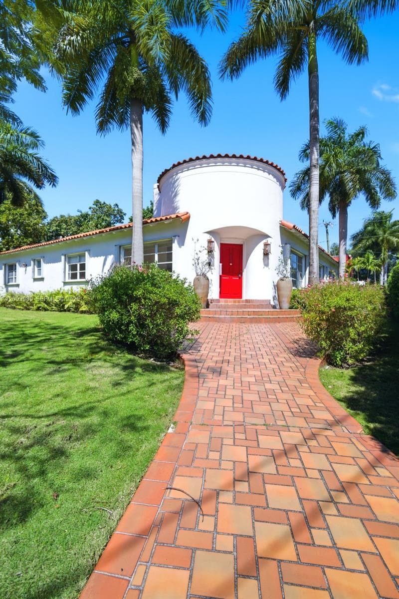 2300 S Miami Ave, Miami FL 33129 — 5