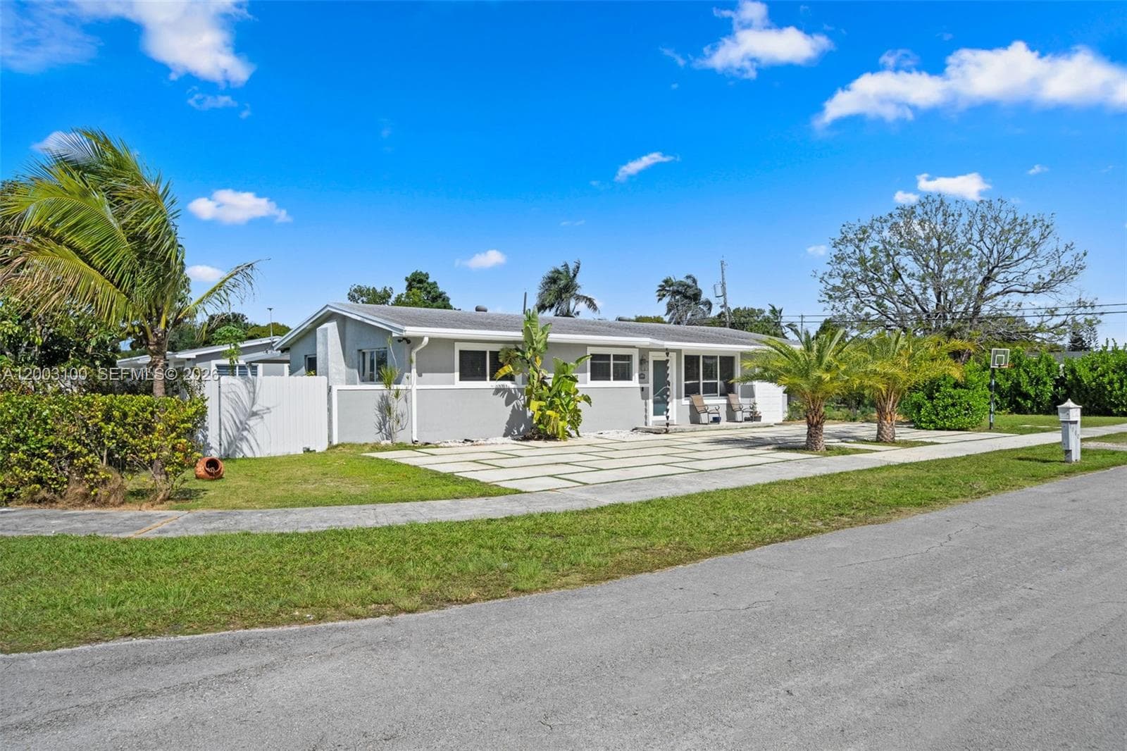 1000 NW 16th Ave, Homestead FL 33030 — 32