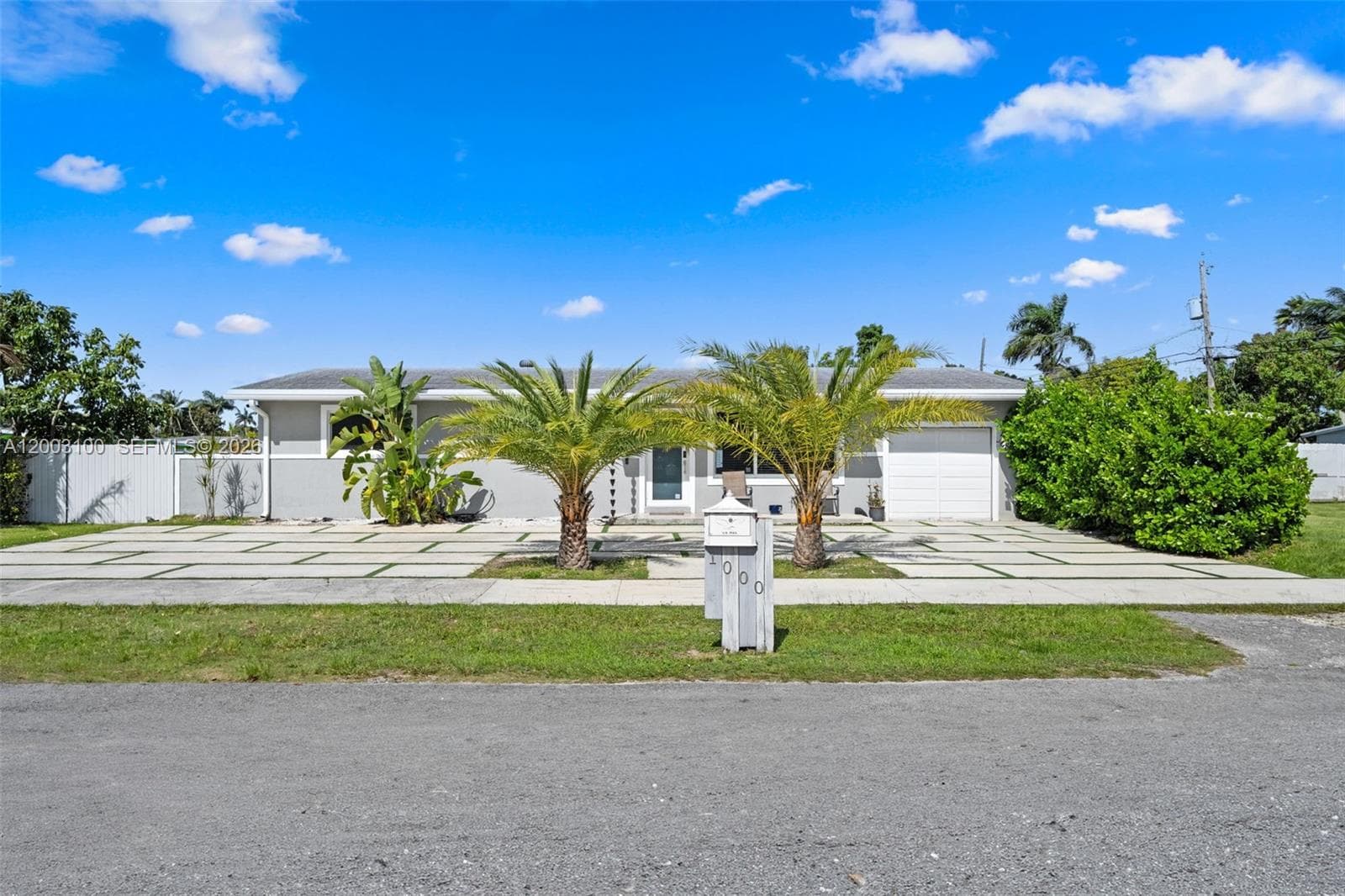 1000 NW 16th Ave, Homestead FL 33030 — 33