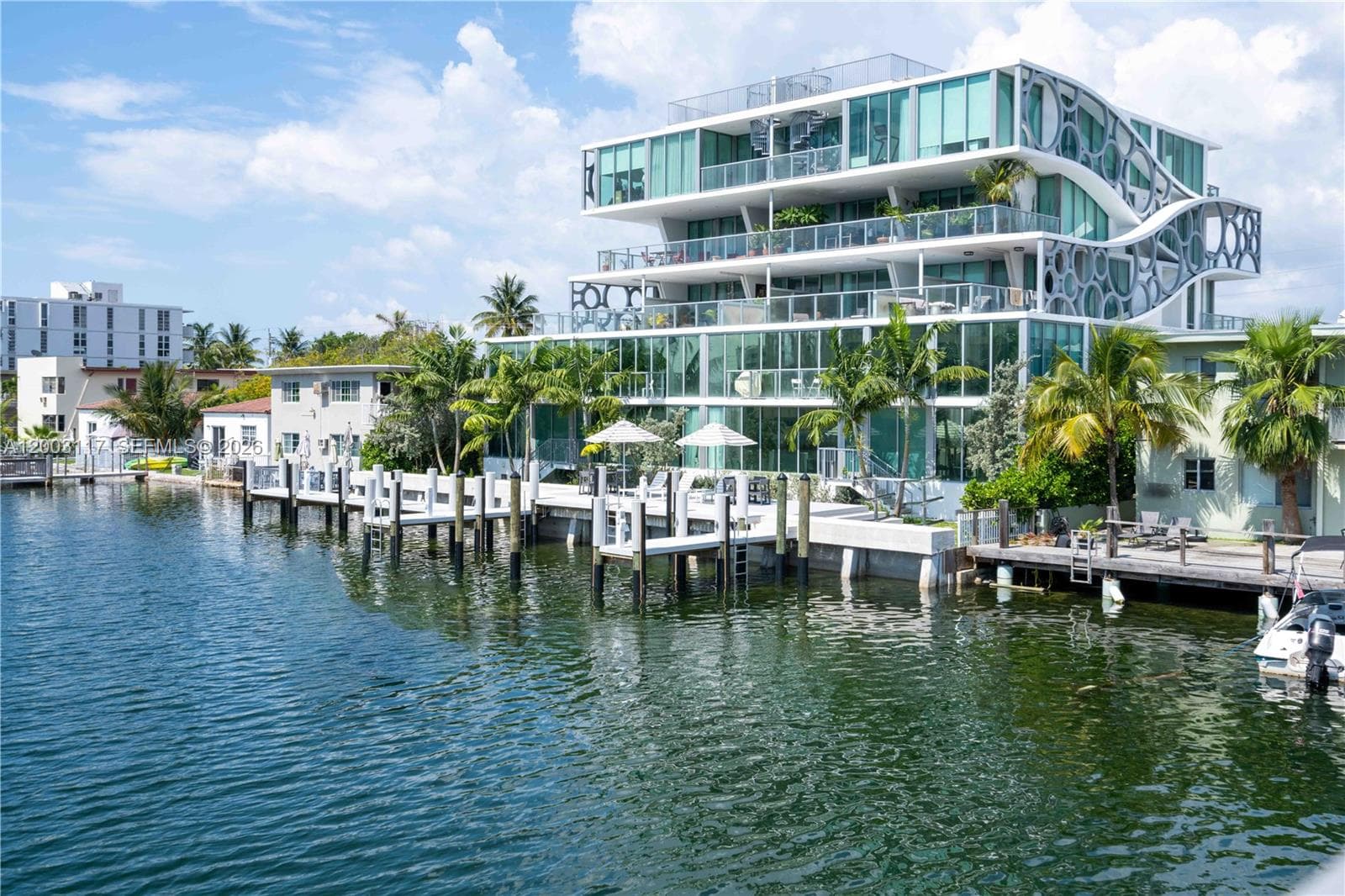 8425 Crespi Blvd, Miami Beach FL 33141 — 1