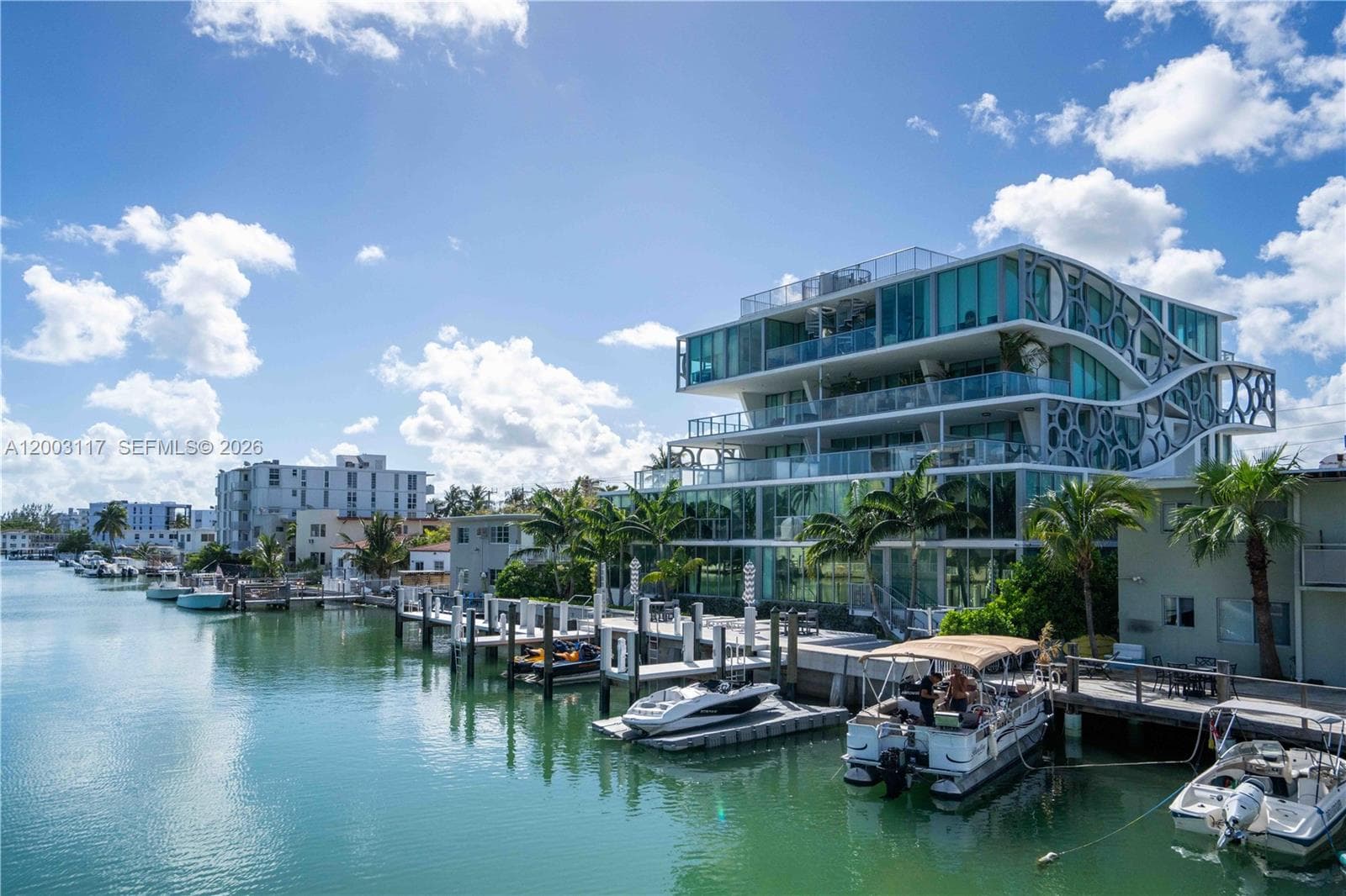 8425 Crespi Blvd, Miami Beach FL 33141 — 11