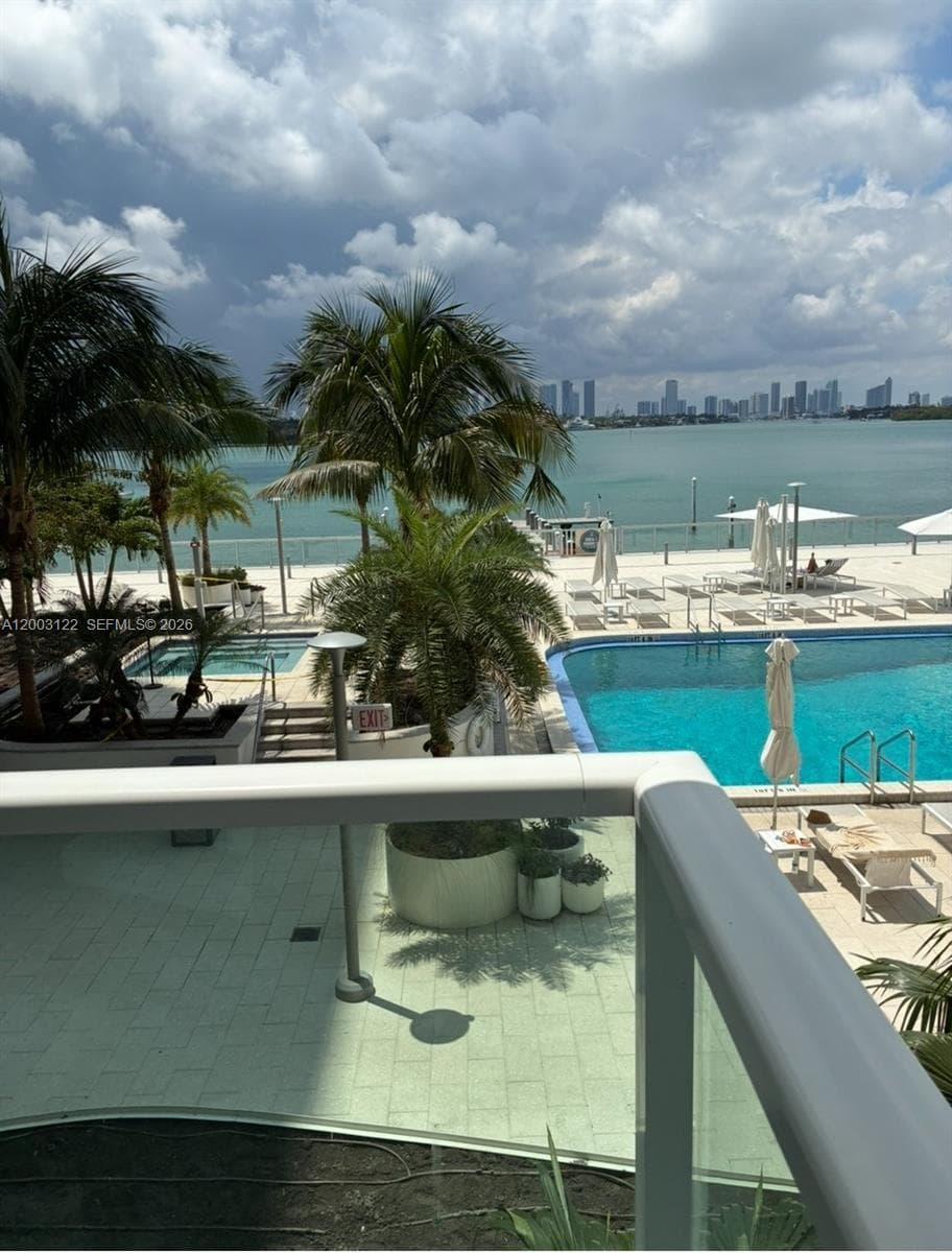 1000 West Ave # 218, Miami Beach FL 33139 — 5
