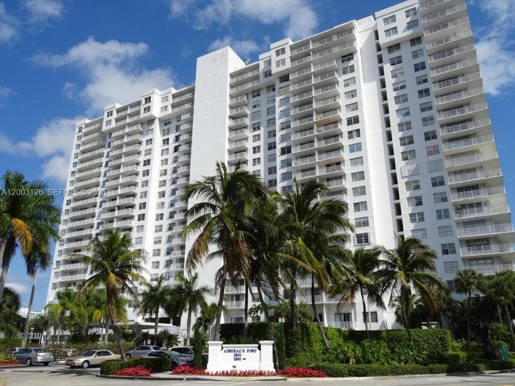 2851 NE 183rd St # 509E, Aventura FL 33160 — 17