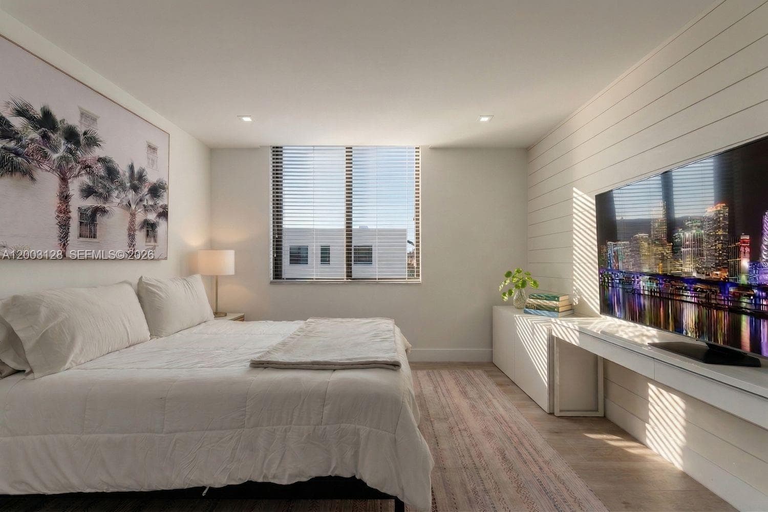 1300 Ponce De Leon Blvd # 815, Coral Gables FL 33134 — 9
