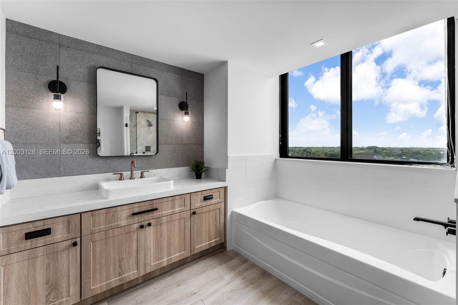 1300 Ponce De Leon Blvd # 815, Coral Gables FL 33134 — 15