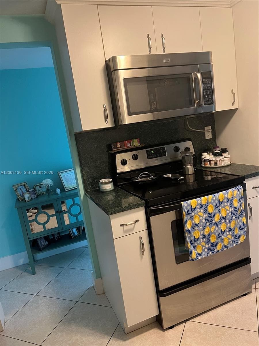8335 SW 72nd Ave # 212D, Miami FL 33143 — 13