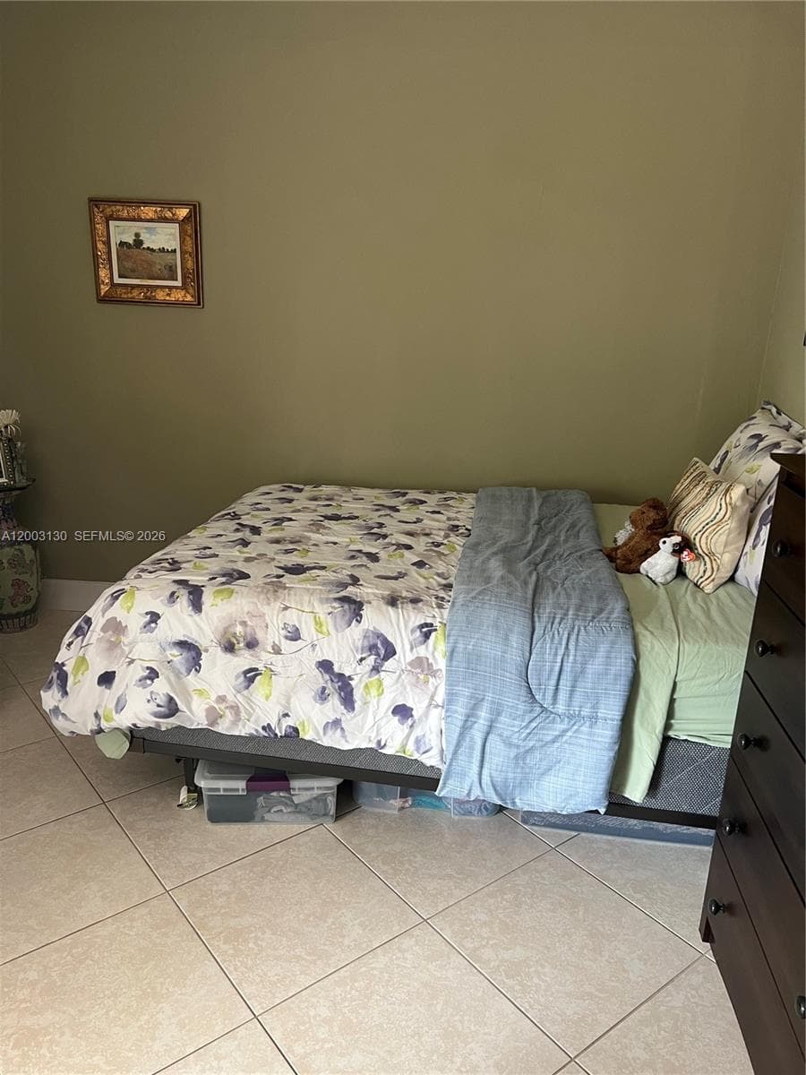 8335 SW 72nd Ave # 212D, Miami FL 33143 — 20