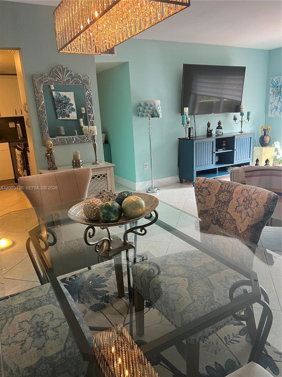 8335 SW 72nd Ave # 212D, Miami FL 33143 — 10