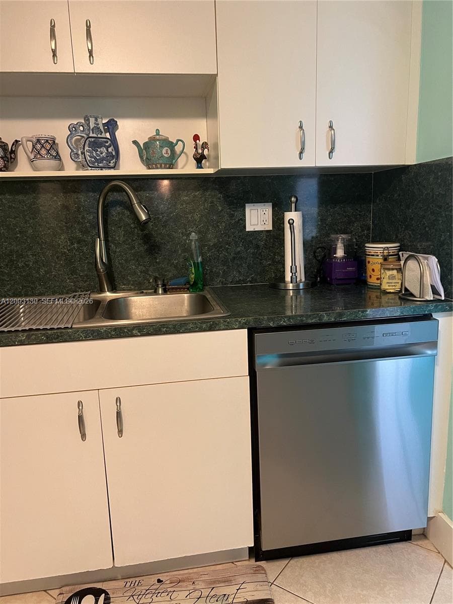 8335 SW 72nd Ave # 212D, Miami FL 33143 — 14
