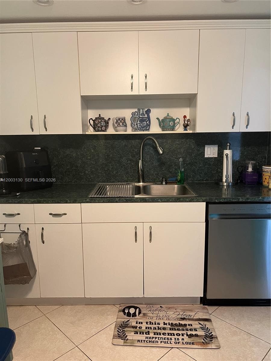 8335 SW 72nd Ave # 212D, Miami FL 33143 — 15
