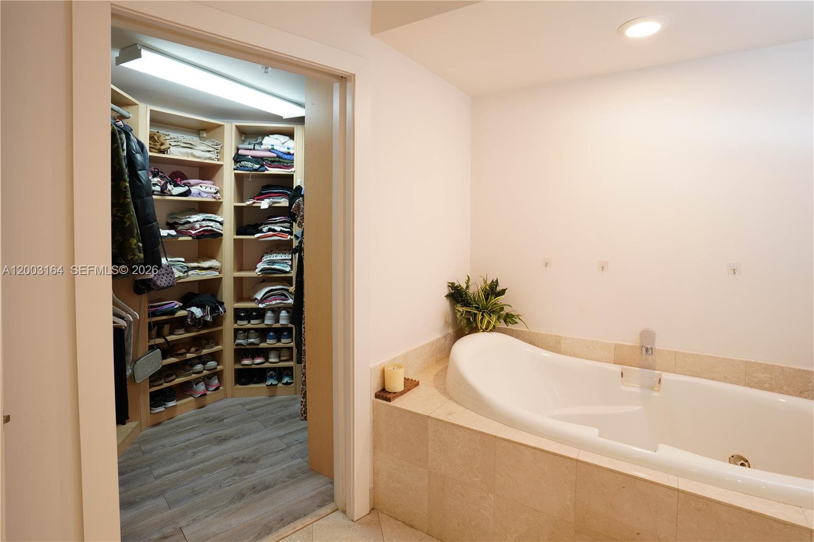 3370 Hidden Bay Dr # 213, Aventura FL 33180 — 14