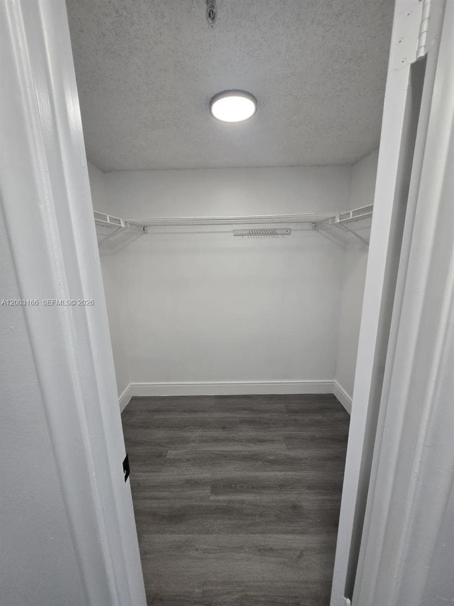 20840 San Simeon Way # 601, Miami FL 33179 — 12