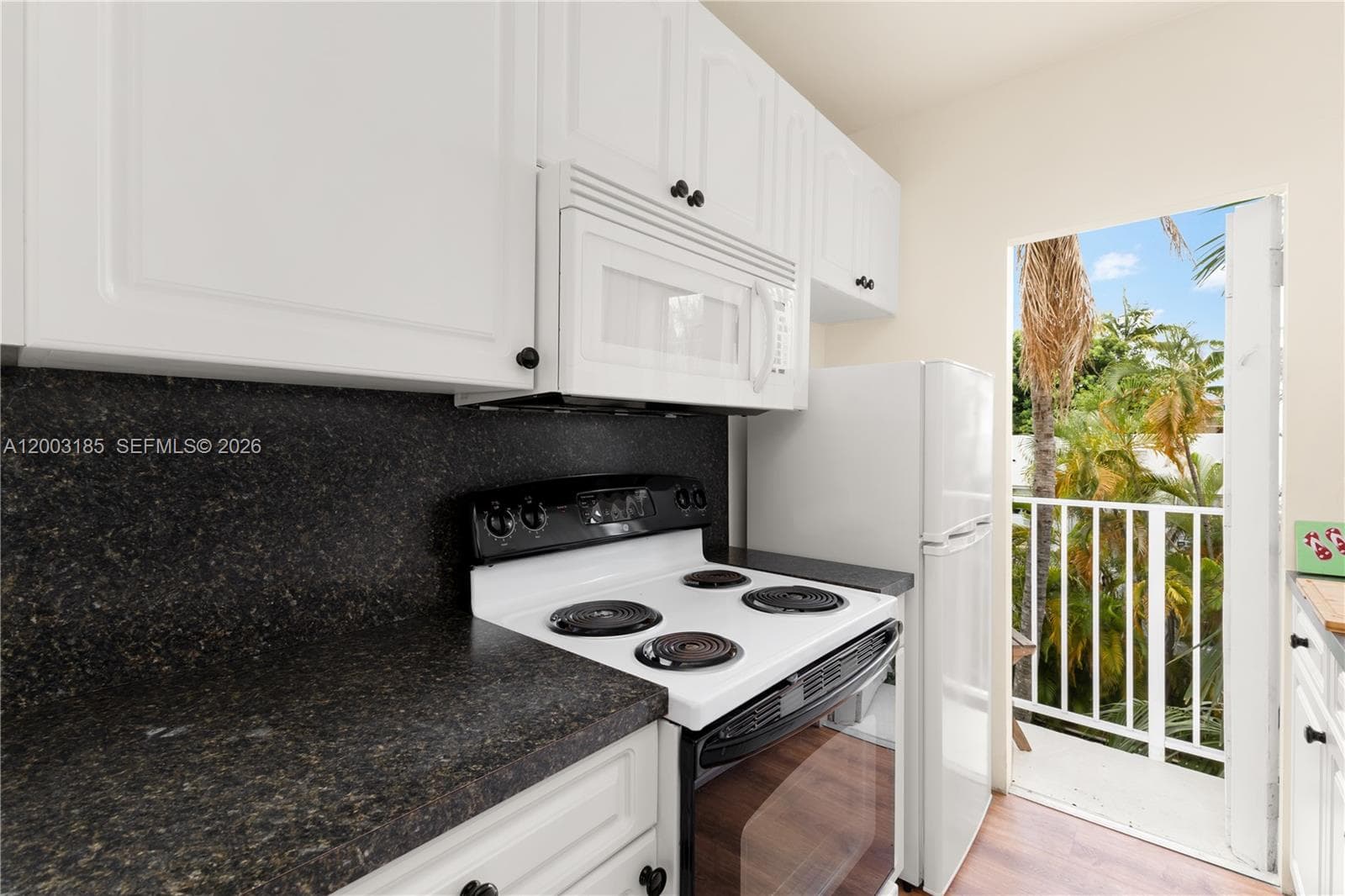 900 Euclid Ave # 14, Miami Beach FL 33139 — 16