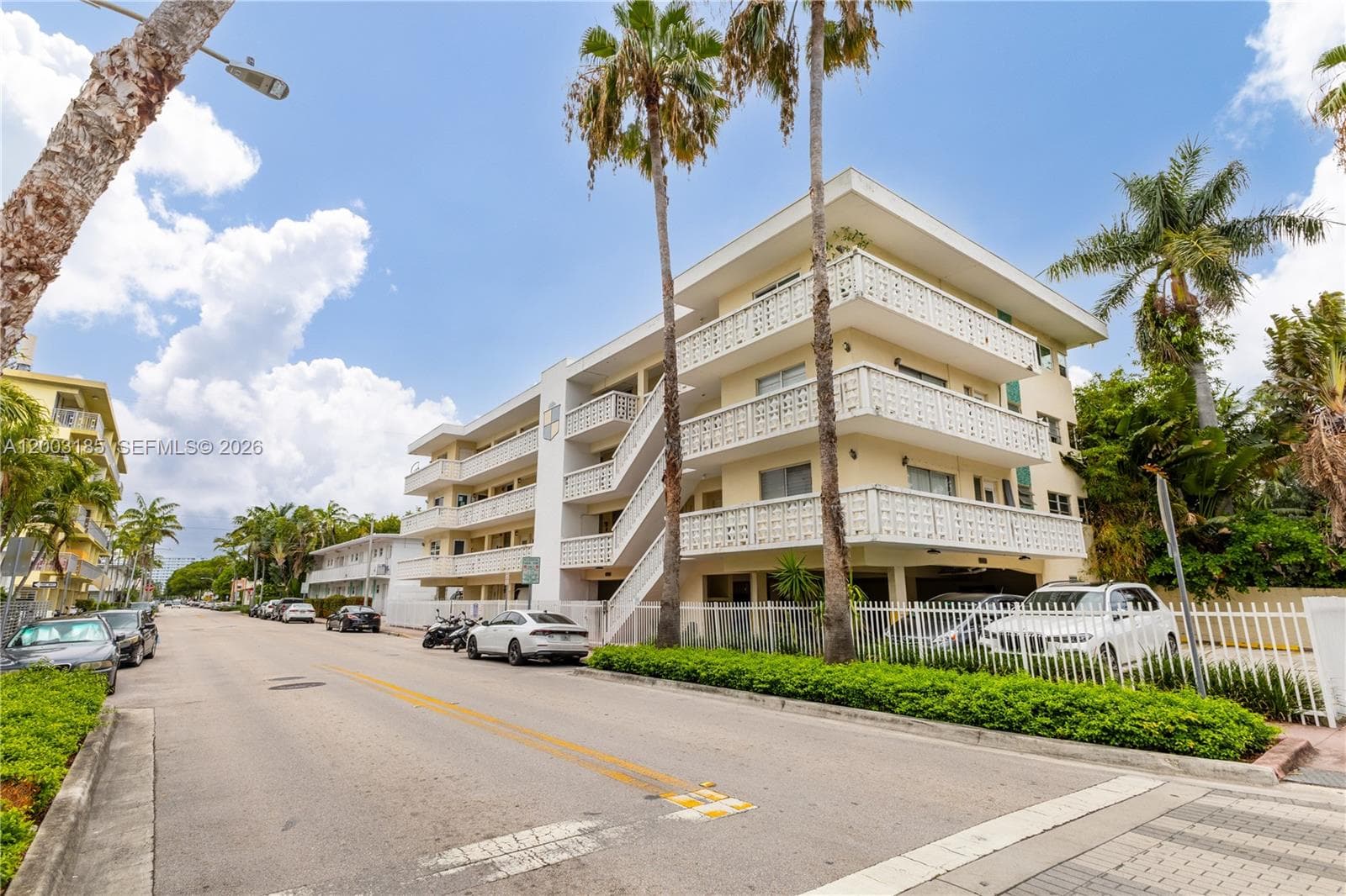 900 Euclid Ave # 14, Miami Beach FL 33139 — 18
