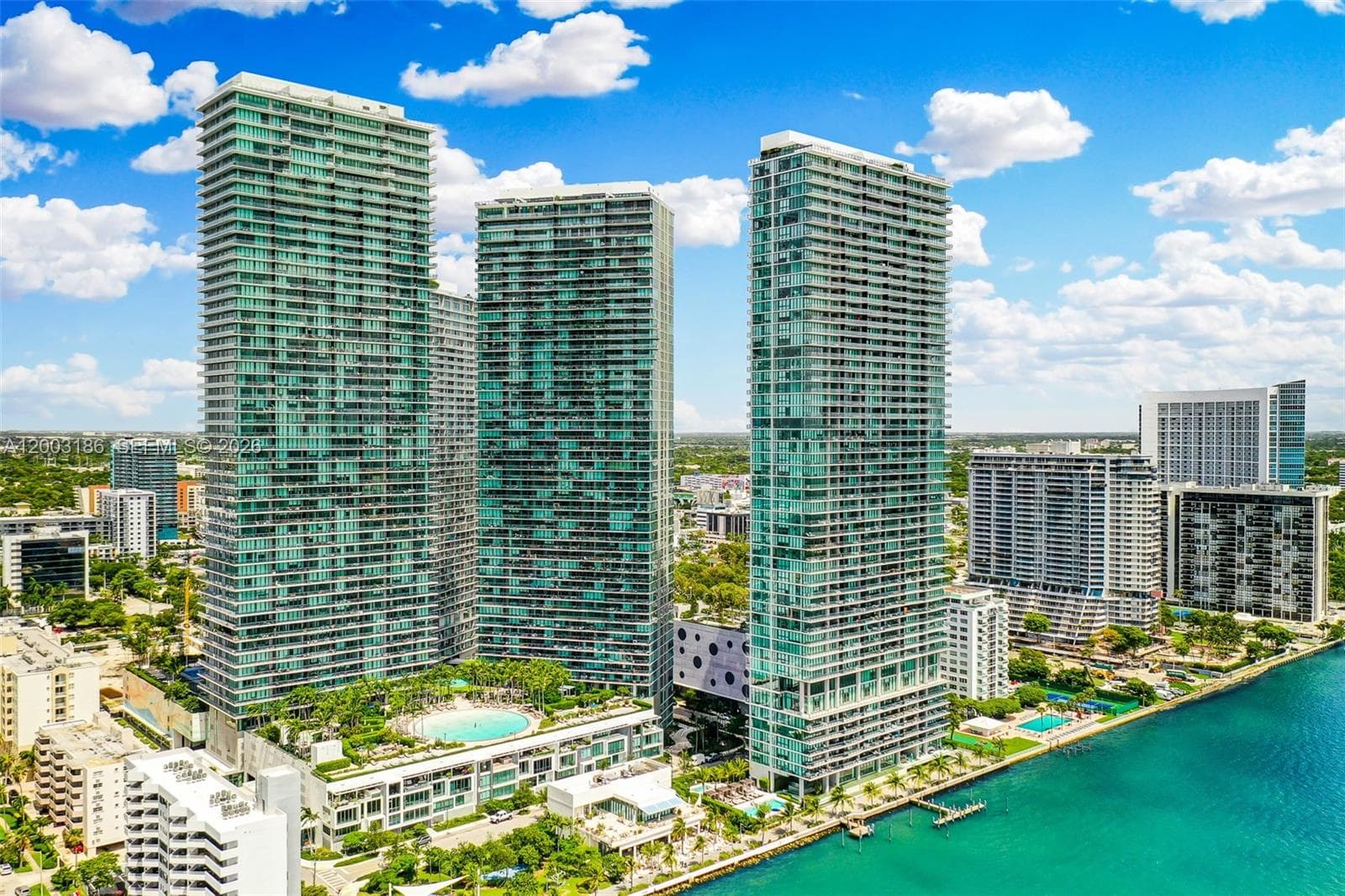 650 NE 32nd St # 1107, Miami FL 33137 — 12