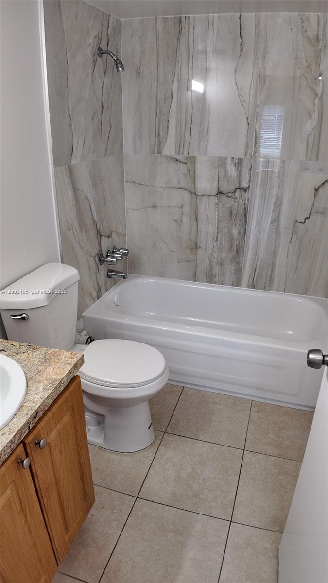 11140 SW 196th St # 310, Cutler Bay FL 33157 — 12