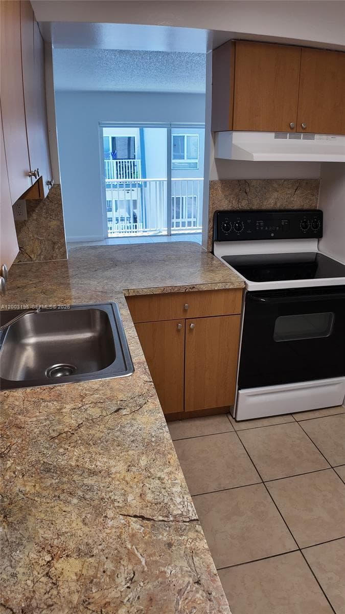 11140 SW 196th St # 310, Cutler Bay FL 33157 — 1