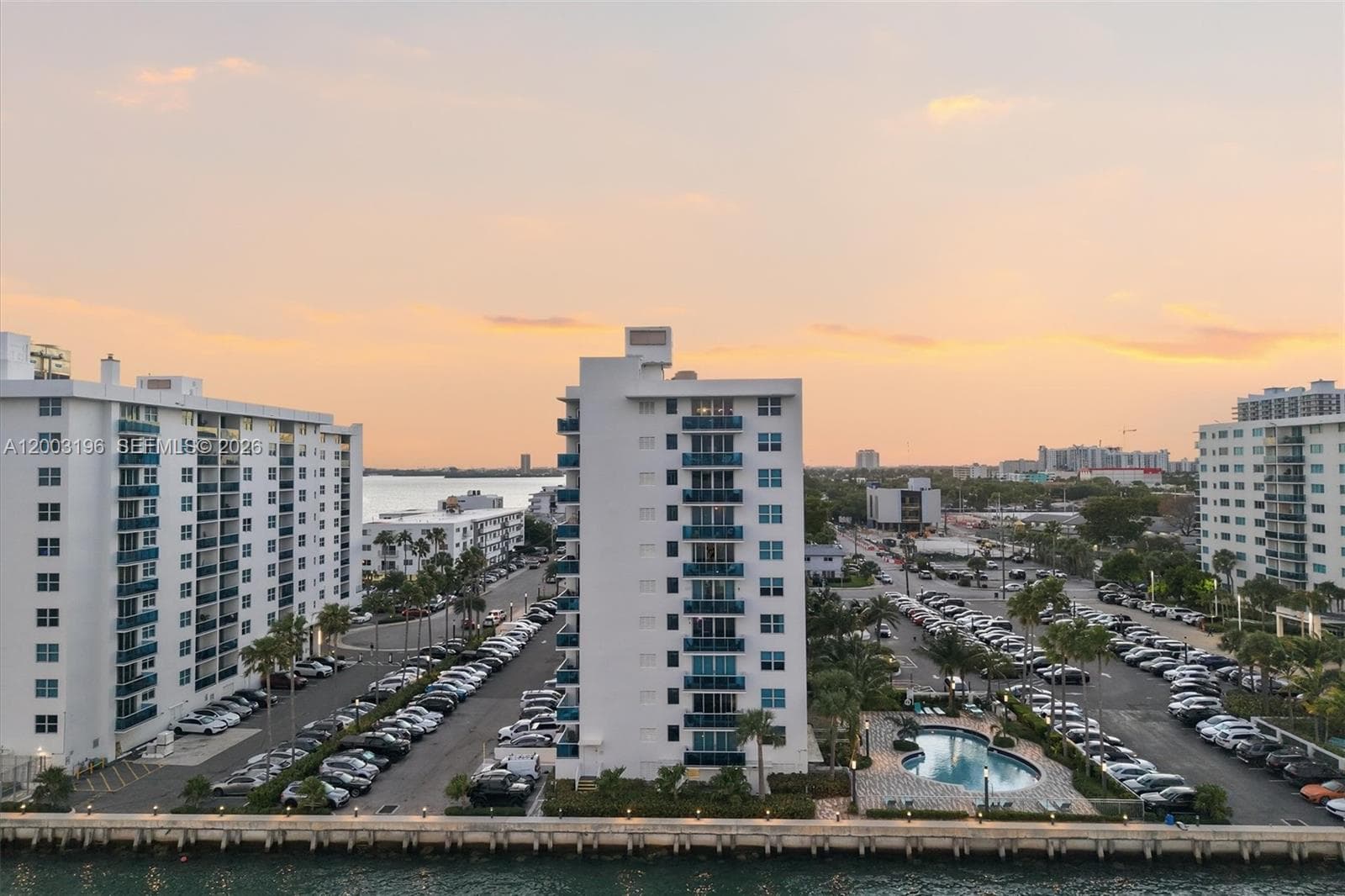 7501 E Treasure Dr, North Bay Village FL 33141 — 67