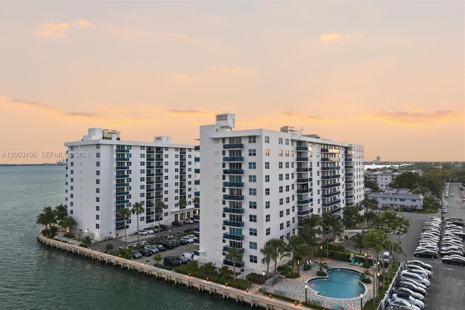 7501 E Treasure Dr, North Bay Village FL 33141 — 1