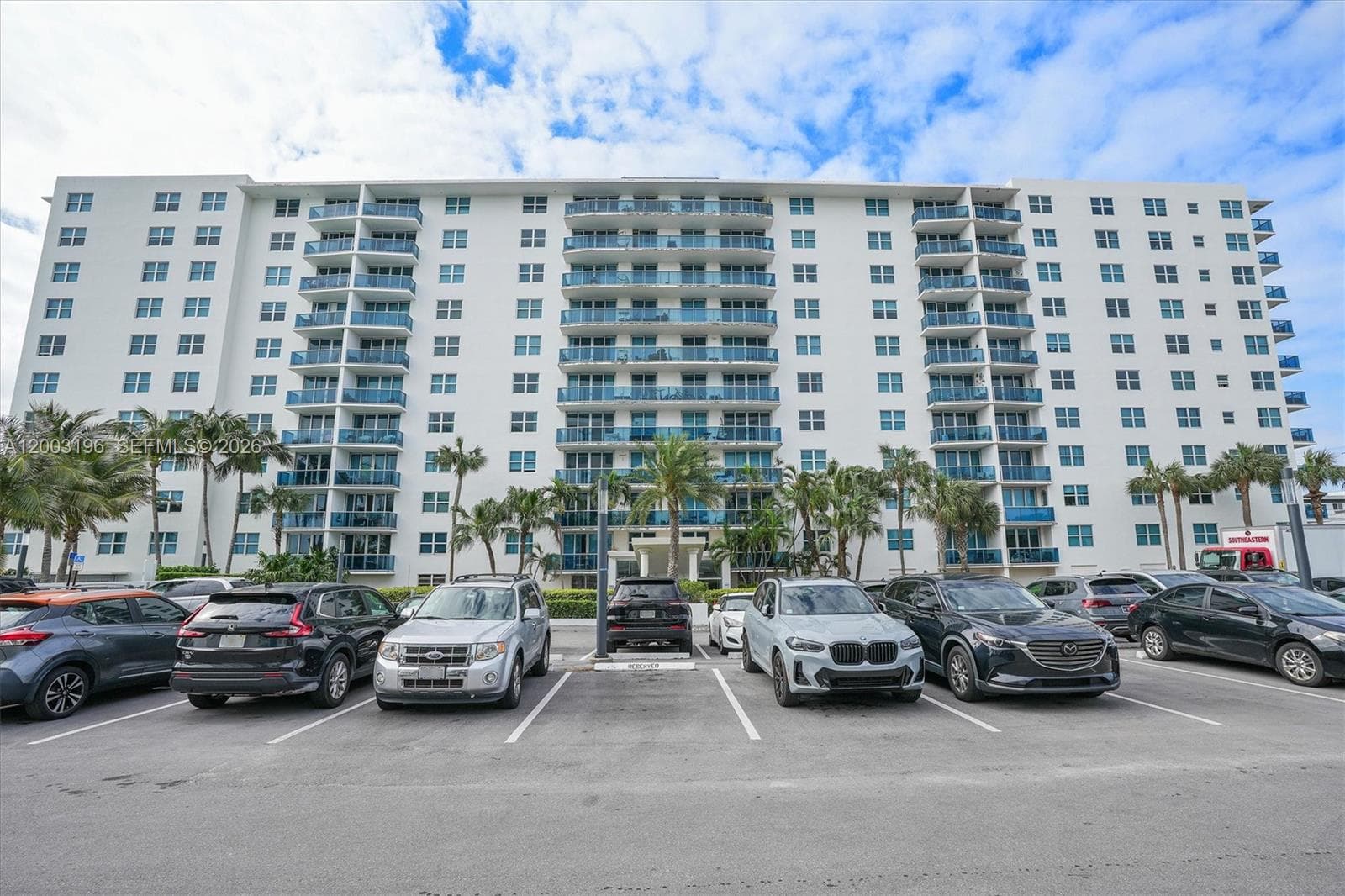 7501 E Treasure Dr, North Bay Village FL 33141 — 69