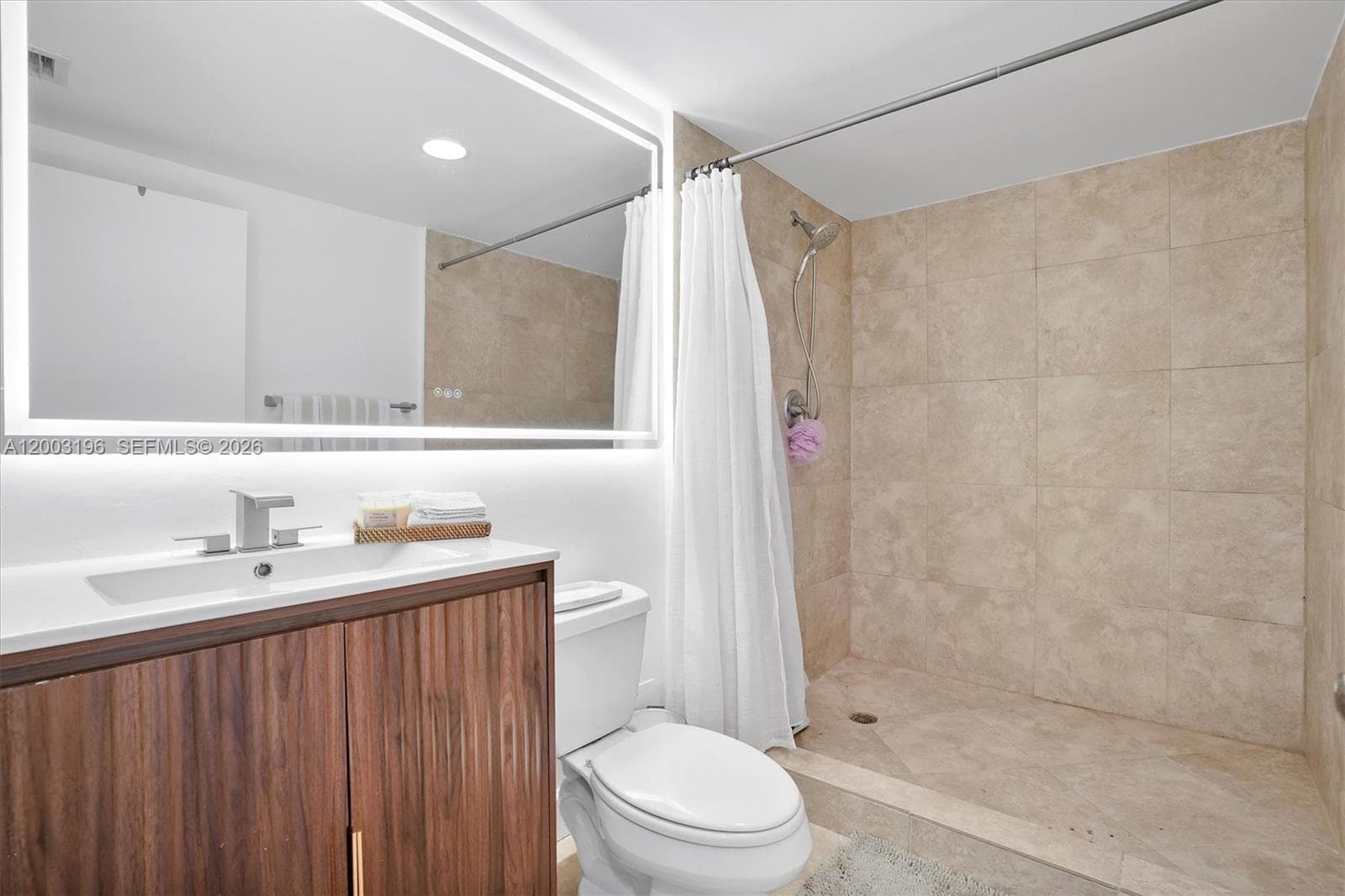 7501 E Treasure Dr, North Bay Village FL 33141 — 19
