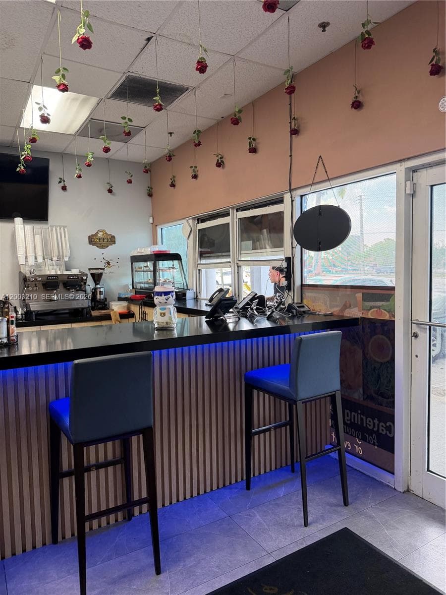 Miami, FL — 3