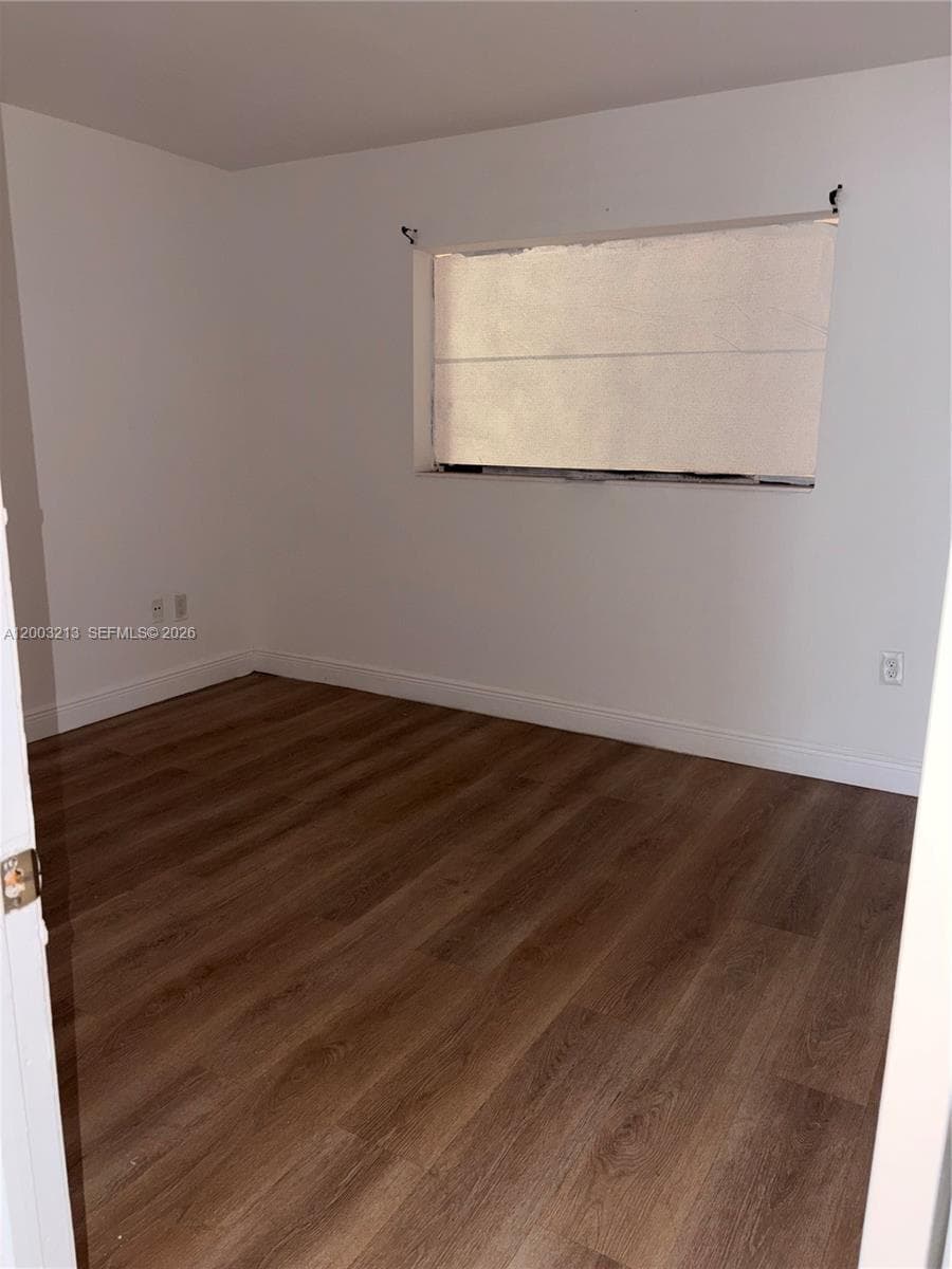 401 NW 72nd Ave # D, Miami FL 33126 — 8