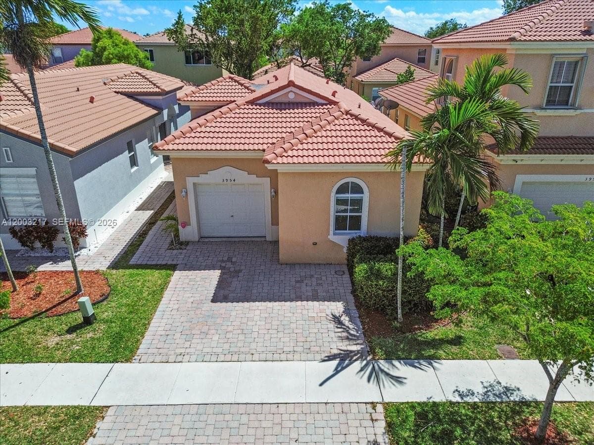 3954 NE 13th Dr, Homestead FL 33033 — 1
