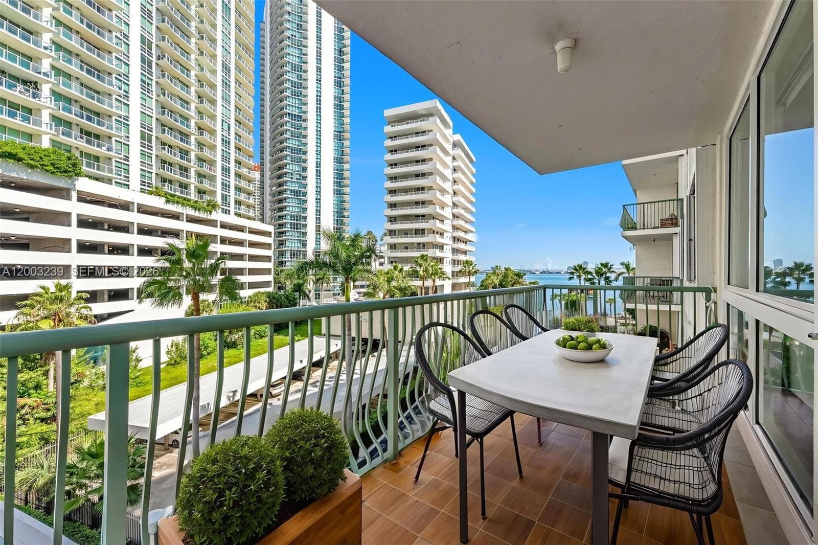 1408 Brickell Bay Dr # 518, Miami FL 33131 — 17