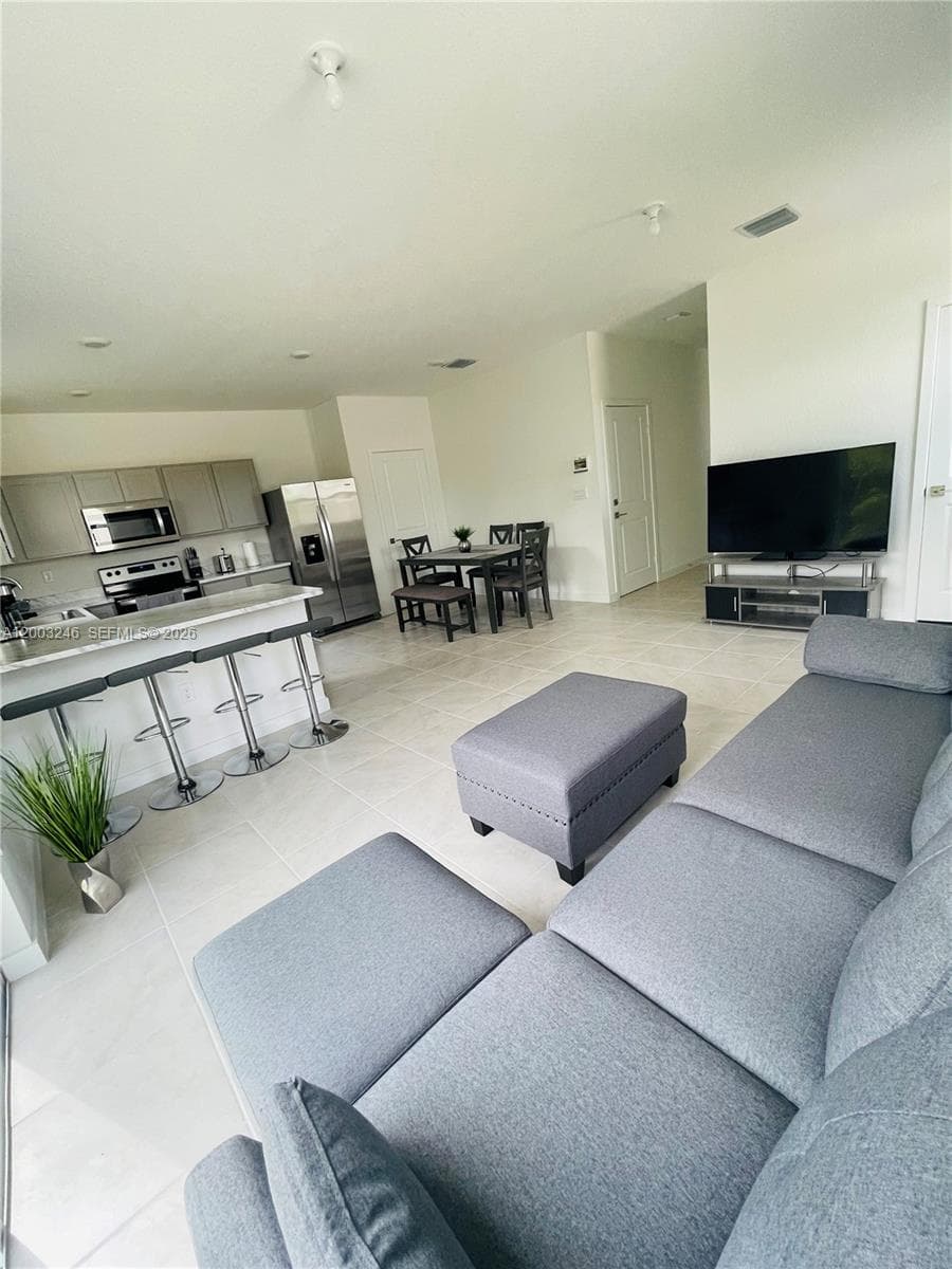 916 SE 19th St # 916, Homestead FL 33034 — 2
