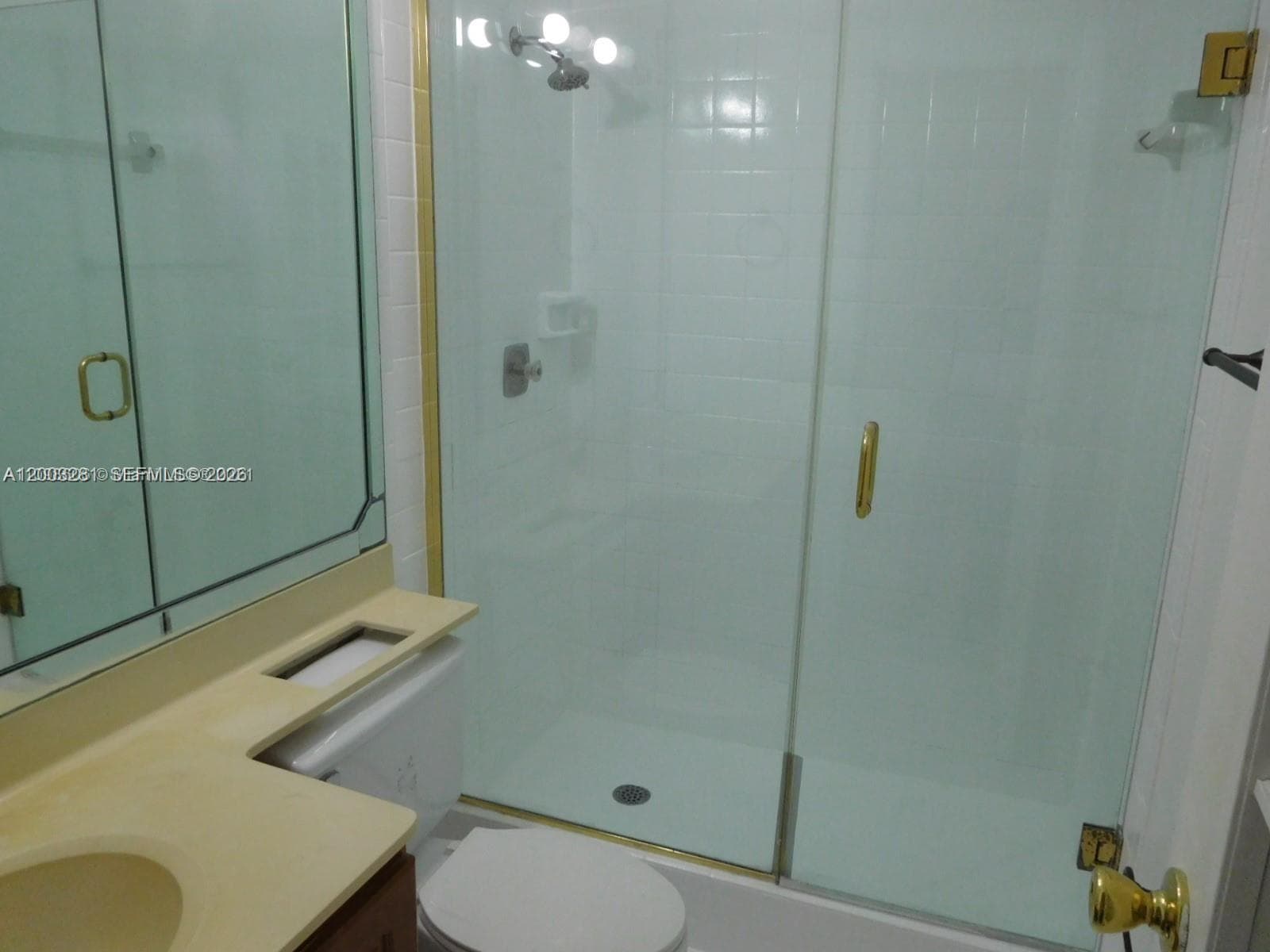 323 Ives Dairy Rd # 06, Miami FL 33179 — 13