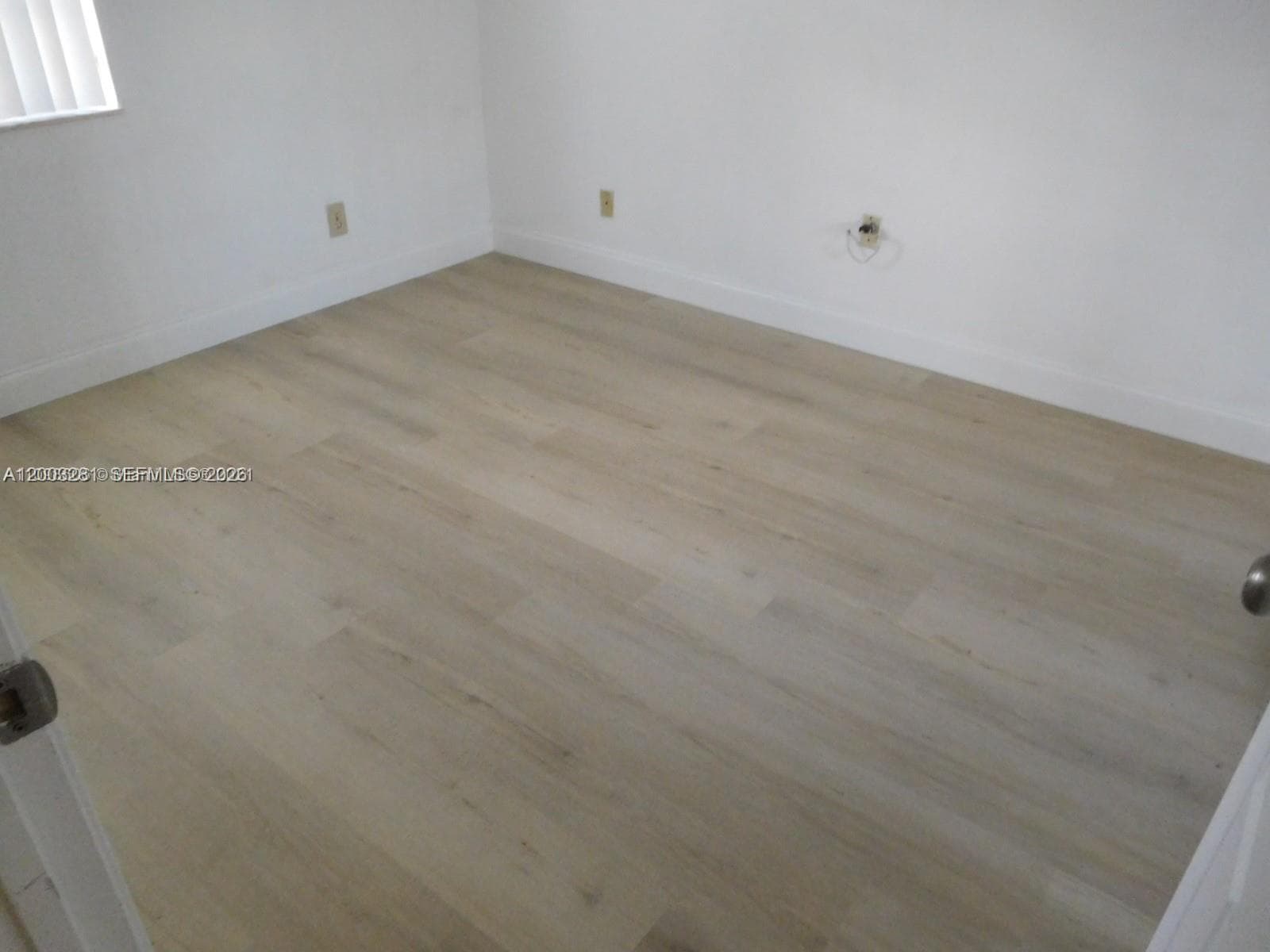 323 Ives Dairy Rd # 06, Miami FL 33179 — 12