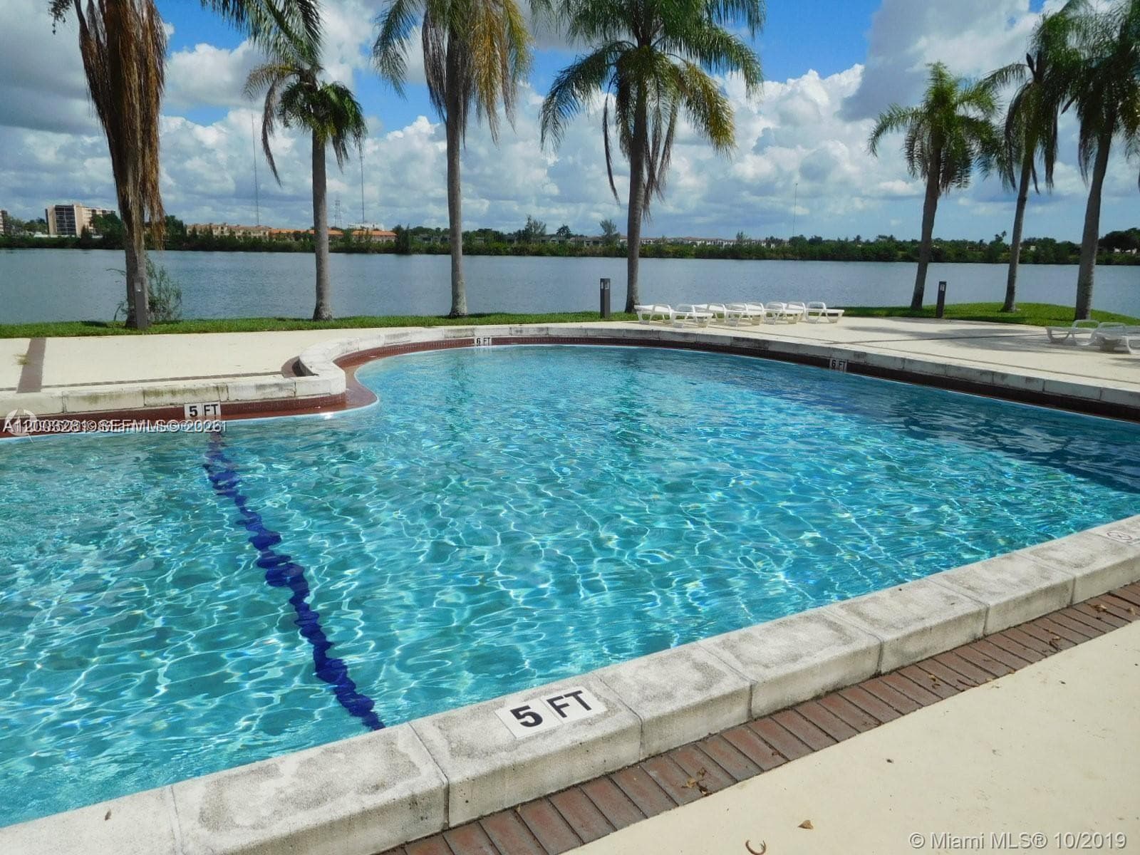 323 Ives Dairy Rd # 06, Miami FL 33179 — 3