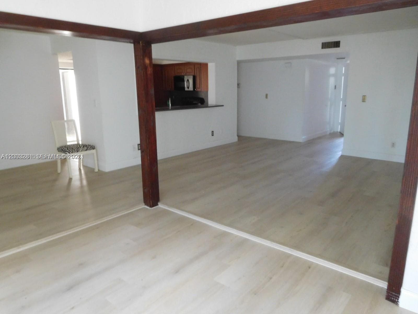 323 Ives Dairy Rd # 06, Miami FL 33179 — 10