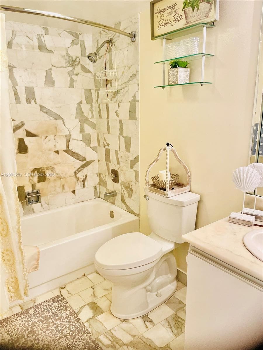 2555 Collins Ave # 1805, Miami Beach FL 33140 — 10