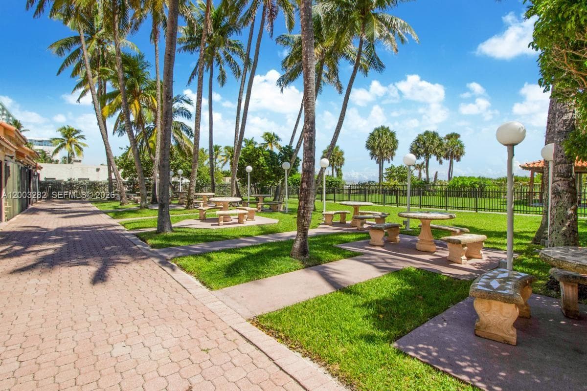 2555 Collins Ave # 1805, Miami Beach FL 33140 — 19
