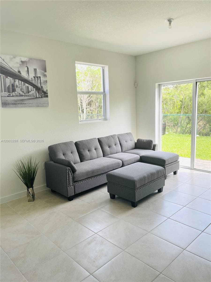 916 SE 19th St # 916, Homestead FL 33034 — 7