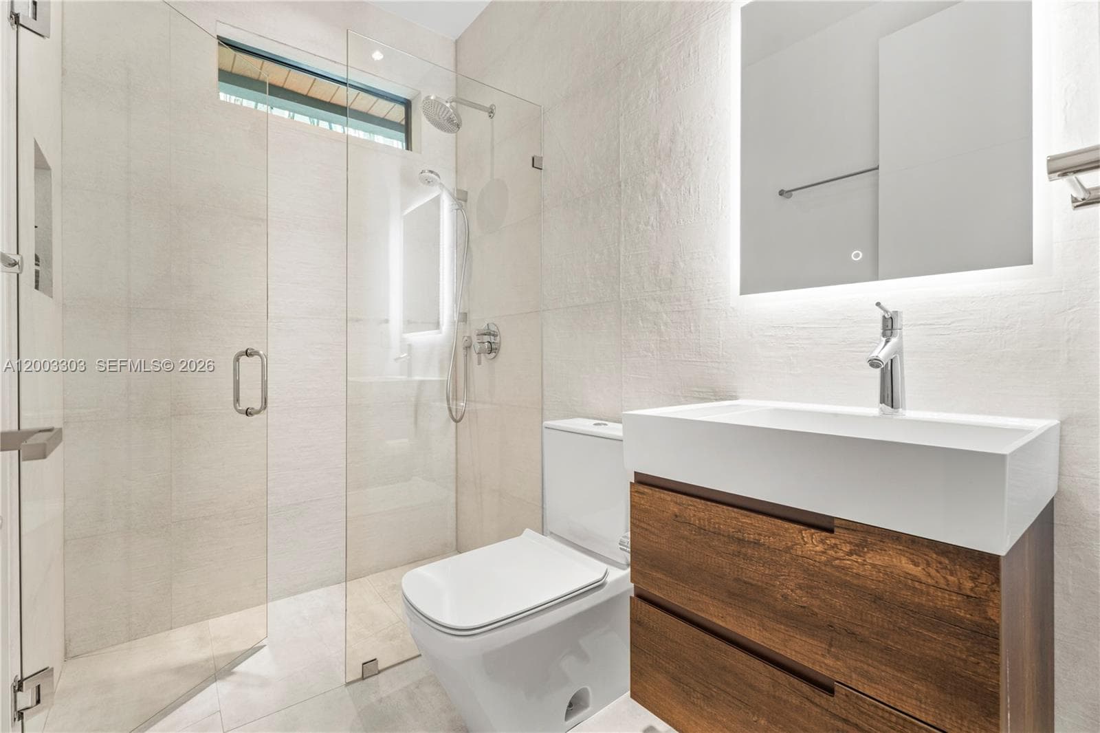 2955 Shipping Ave # 2955, Miami FL 33133 — 23