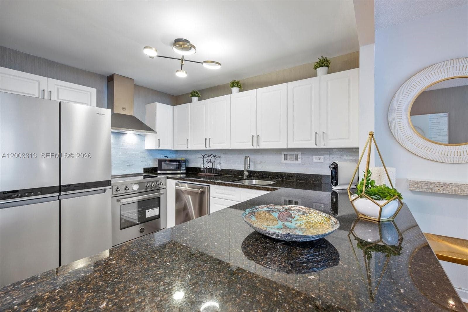 2301 Collins Ave # 421, Miami Beach FL 33139 — 14