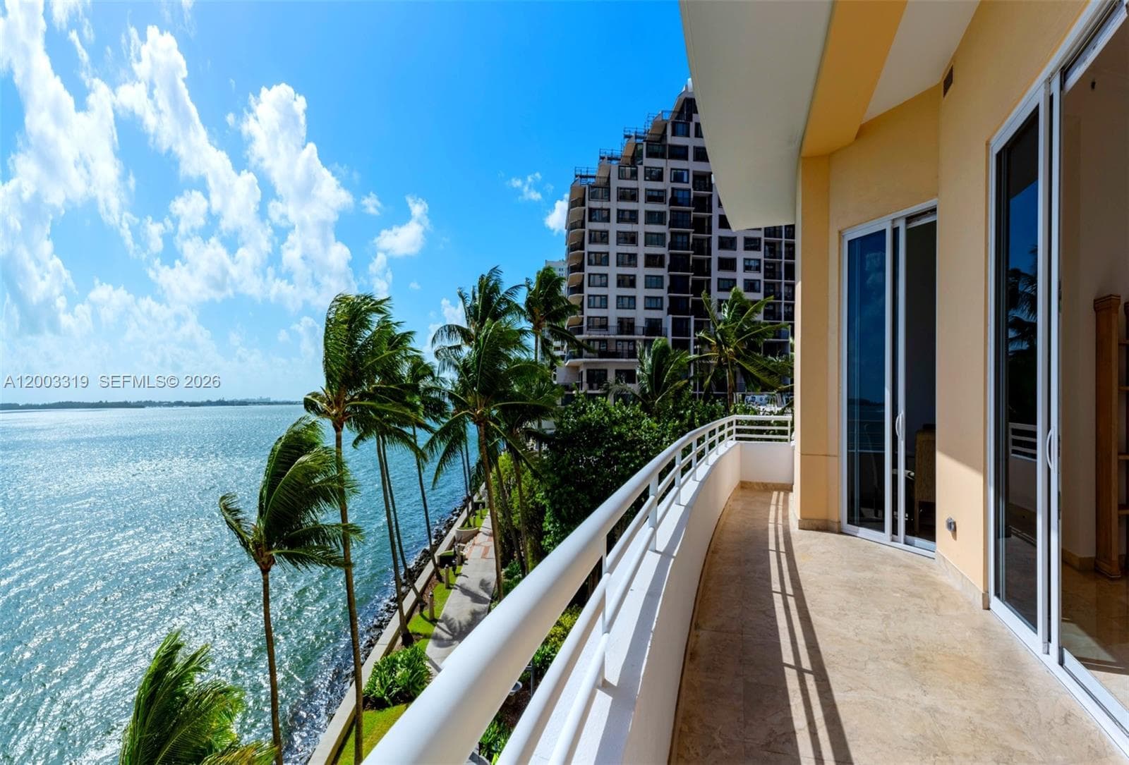 808 Brickell Key Dr # 404, Miami FL 33131 — 1