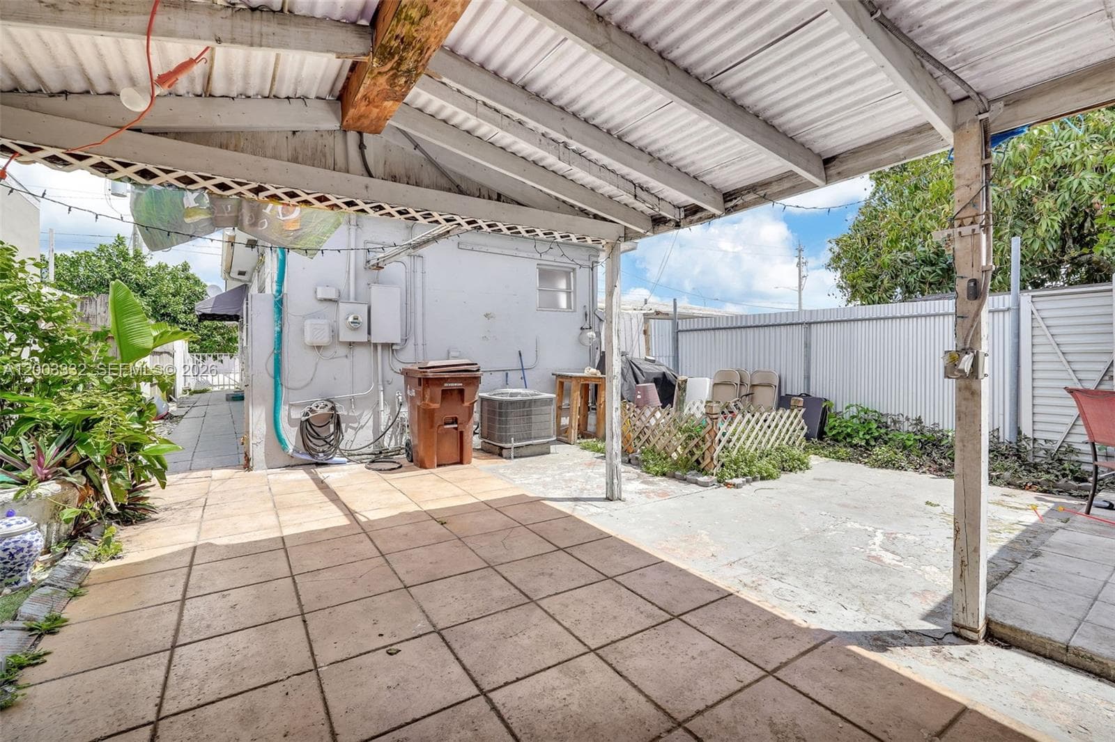 2650 W 8th Ave, Hialeah FL 33010 — 64
