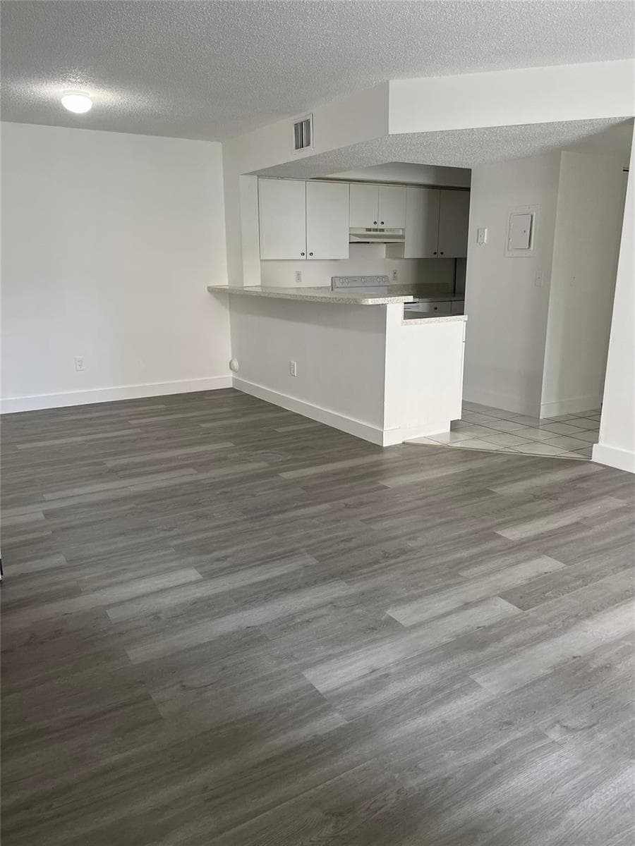 18860 NW 57th Avenue # 106, Hialeah FL 33015 — 2