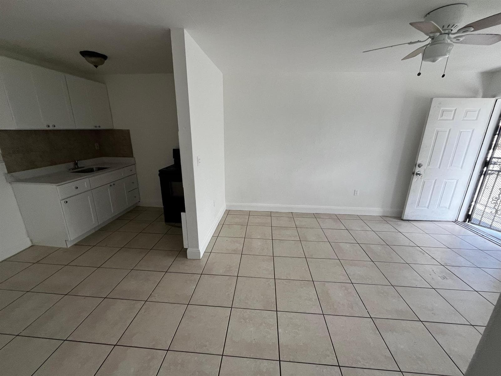 3015 NW 8th Avenue # 11, Miami FL 33127 — 1