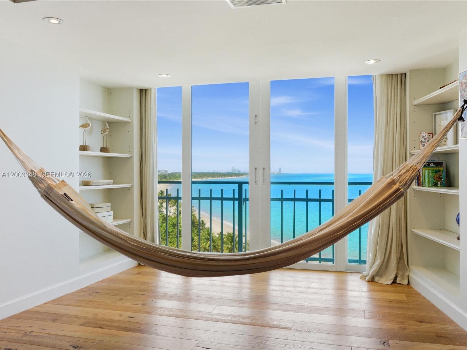 600 Grapetree Dr, Key Biscayne FL 33149 — 47