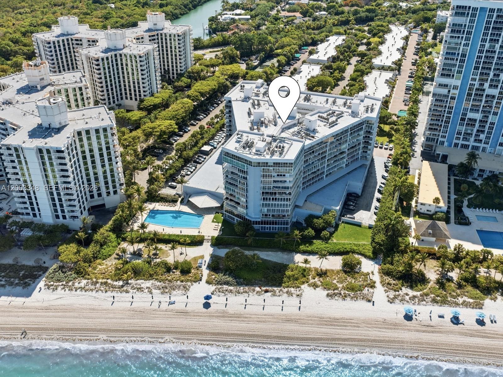 600 Grapetree Dr, Key Biscayne FL 33149 — 67