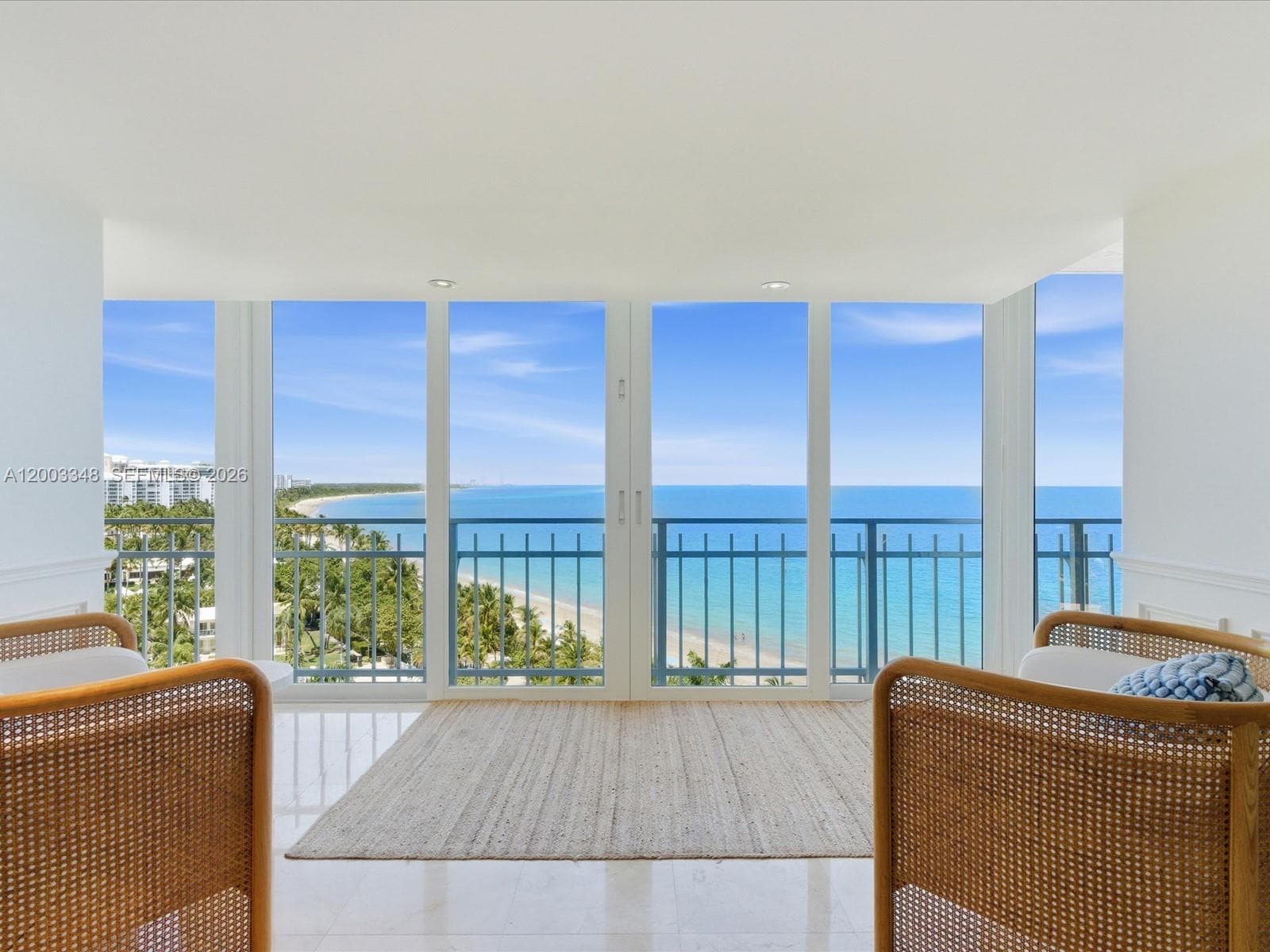 600 Grapetree Dr, Key Biscayne FL 33149 — 9