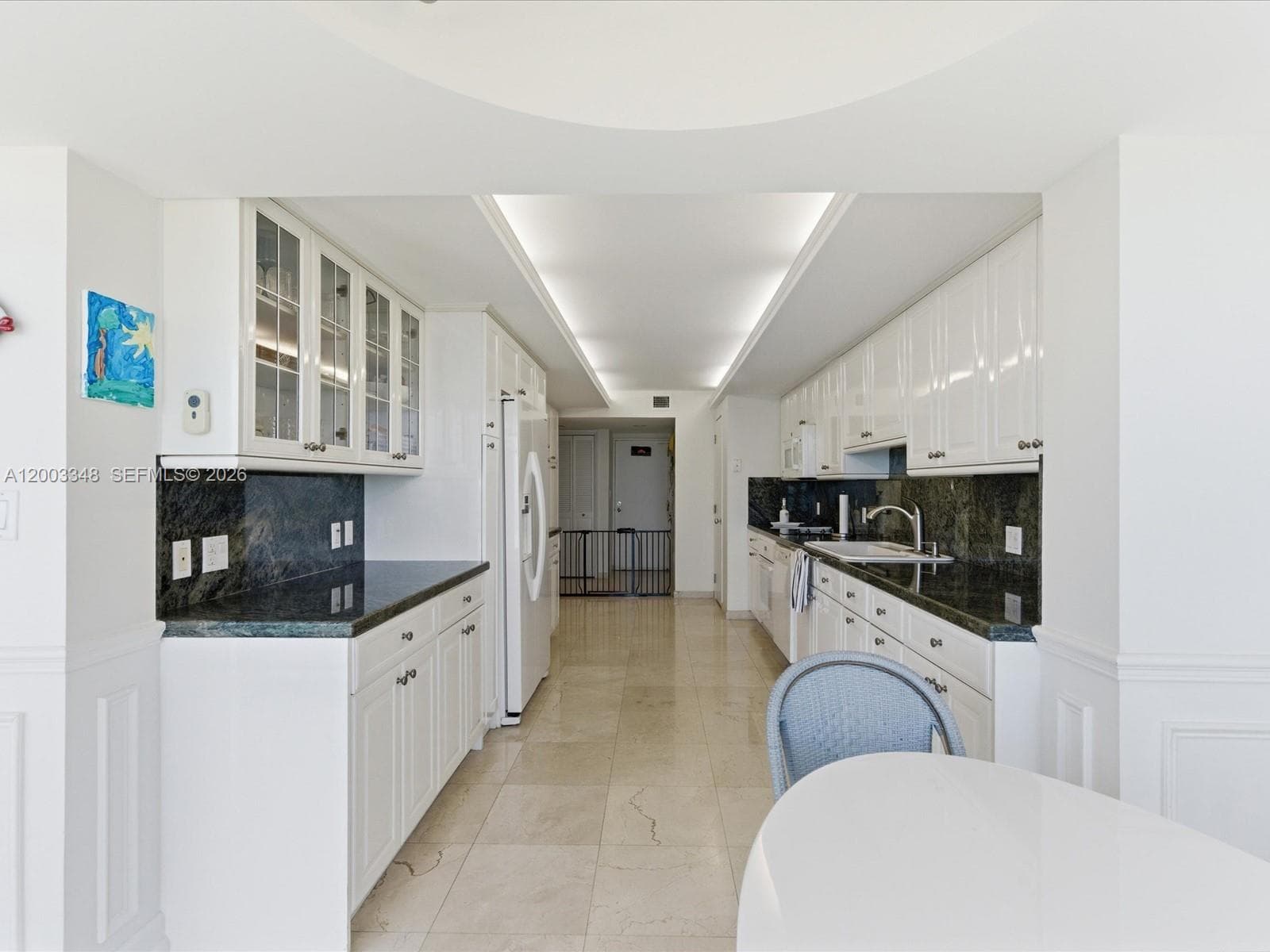600 Grapetree Dr, Key Biscayne FL 33149 — 24